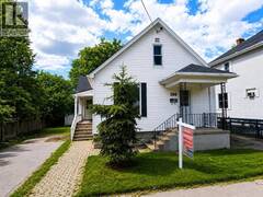 366 Cromwell STREET Sarnia Ontario, N7T 3Y8