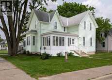 441 QUEEN STREET | Petrolia Ontario | Slide Image One