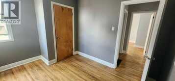 2012 Wayne AVENUE | Sarnia Ontario | Slide Image Thirteen