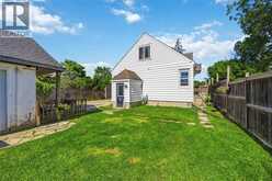 2012 Wayne AVENUE | Sarnia Ontario | Slide Image Thirty-three