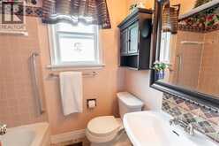 845 VROOM AVENUE | Sarnia Ontario | Slide Image Twelve