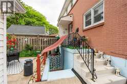 845 VROOM AVENUE | Sarnia Ontario | Slide Image Twenty-one