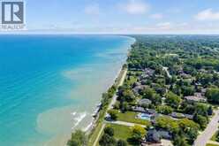 2120 HURON SHORES DRIVE | Sarnia Ontario | Slide Image Four