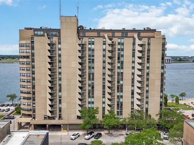 155 FRONT STREET Unit# 301 Sarnia Ontario, N7T 7B7 - 2 Bedrooms Waterfront Condo For Sale