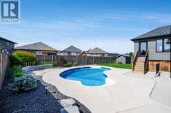 64 Valencia DRIVE | Chatham Ontario | Slide Image Thirty-seven