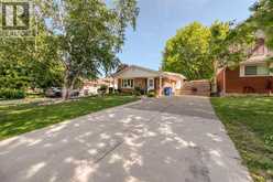 565 PLYMPTON STREET | Plympton-Wyoming Ontario | Slide Image Two
