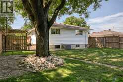 565 PLYMPTON STREET | Plympton-Wyoming Ontario | Slide Image Thirty-five