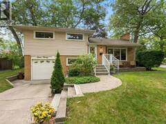 1220 RIDGEWOOD DRIVE Sarnia Ontario, N7V 3R1