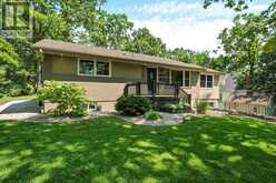 743 Errol ROAD East | Sarnia Ontario | Slide Image Six