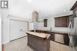 743 Errol ROAD East | Sarnia Ontario | Slide Image Thirty-one
