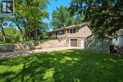 743 Errol ROAD East | Sarnia Ontario | Slide Image Five