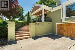 1727 MATER DRIVE | Sarnia Ontario | Slide Image Two