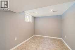18 TWEEDSMUIR AVENUE | Sarnia Ontario | Slide Image Twelve