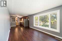 18 TWEEDSMUIR AVENUE | Sarnia Ontario | Slide Image Four