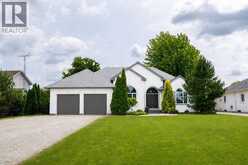 968 ST CLAIR PARKWAY | Mooretown Ontario | Slide Image One