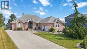 4352 LAMBTON LANE | Plympton-Wyoming Ontario | Slide Image Two