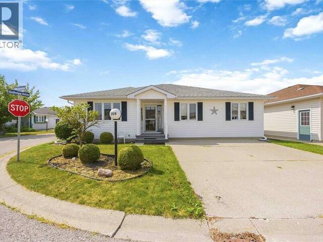5700 BLACKWELL Sideroad Unit# 359 Sarnia Ontario, N7W 1B7 - 3 Bedrooms Home For Sale