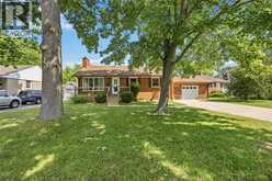 824 CHARLESWORTH DRIVE | Sarnia Ontario | Slide Image Forty-two