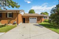 824 CHARLESWORTH DRIVE | Sarnia Ontario | Slide Image Four