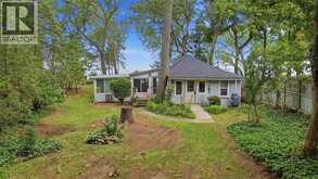 1996 LAKESHORE ROAD | Sarnia Ontario | Slide Image Four