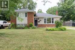 1049 INDIAN ROAD North | Sarnia Ontario | Slide Image Three