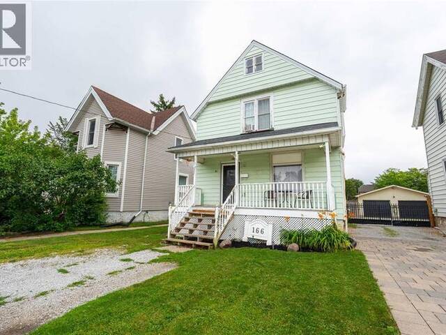 166 JOHN STREET Sarnia Ontario, N7T 2Y9 - 3 Bedrooms Home For Sale