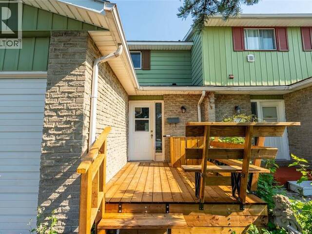 405 Cardiff PLACE Sarnia Ontario, N7S 4C7 - 4 Bedrooms Home For Sale