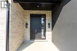 2056 MARION AVENUE | Sarnia Ontario | Slide Image Three