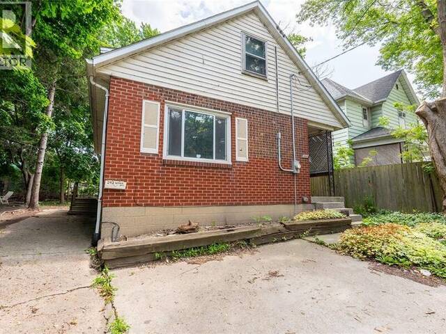 292 Christina STREET South Sarnia Ontario, N7T 2N5 - 4 Bedrooms Home For Sale