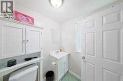 414 DAVIS STREET | Sarnia Ontario | Slide Image Eight
