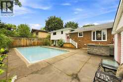 1584 MC GEE STREET | Sarnia Ontario | Slide Image Six