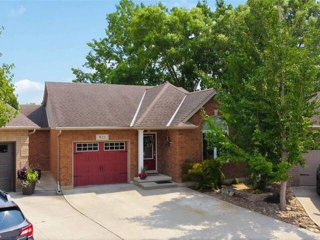 821 Carriage WAY Sarnia Ontario, N7W 0A5 - Property For Sale