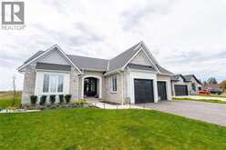3613 Queen STREET | Plympton-Wyoming Ontario | Slide Image Two
