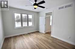 3524 KAWARTHA DRIVE | Plympton-Wyoming Ontario | Slide Image Five