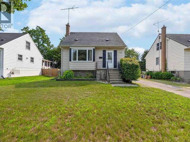 722 WOODHAVEN AVENUE Sarnia Ontario, N7S 2W1 - Property For Sale
