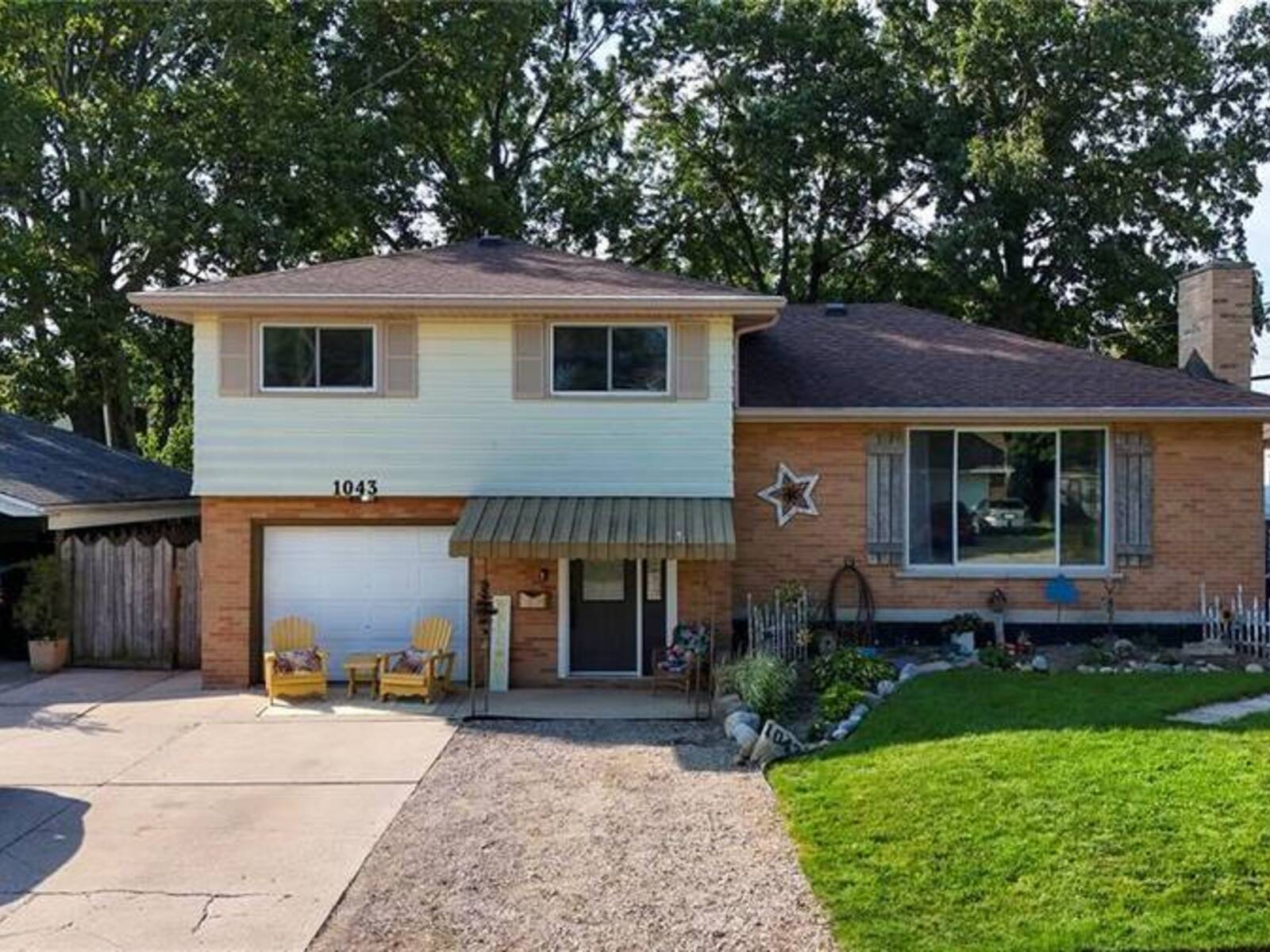 1043 Talfourd STREET, Sarnia, Ontario N7S 1C7