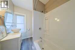 221 Bright STREET | Sarnia Ontario | Slide Image Seventeen