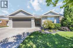 1040 FINCH DRIVE | Sarnia Ontario | Slide Image One