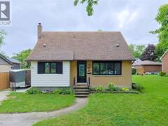 808 Rosedale AVENUE Sarnia Ontario, N7V 2A3
