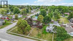 1202 ST.CLAIR PARKWAY | Mooretown Ontario | Slide Image Thirty-nine