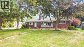 1202 ST.CLAIR PARKWAY | Mooretown Ontario | Slide Image Forty-three
