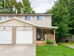 441 CARDIFF PLACE Sarnia Ontario, N7S 4C7