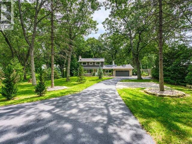 1573 LAKESHORE ROAD Sarnia Ontario, N7X 1B3 - 3 Bedrooms Waterfront Home For sale