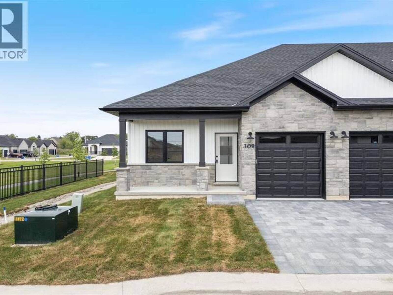 525 ANISE LANE, Sarnia, Ontario N7S 0G6