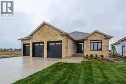3560 BRITT BOULEVARD | Plympton-Wyoming Ontario | Slide Image Two