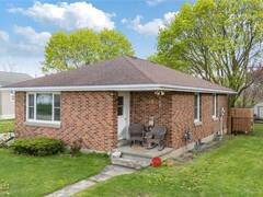 19 BROADWAY STREET Lambton Shores Ontario, N0N 1J0