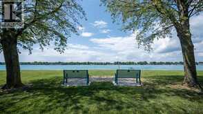 PT LT D ST. CLAIR PARKWAY | St. Clair Ontario | Slide Image Ten