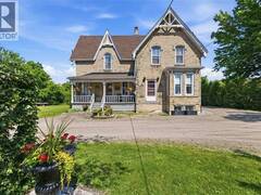 6752 Camlachie ROAD Plympton-Wyoming Ontario, N0N 1E0