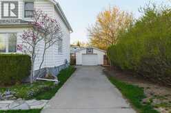 316 BRIGHT STREET | Sarnia Ontario | Slide Image Three