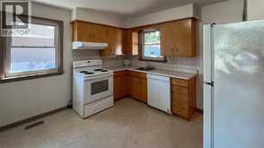 144 GREY CRESCENT | Sarnia Ontario | Slide Image Eight